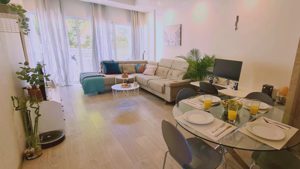 Stay Downtown Retreat Лимасол Екстериор снимка